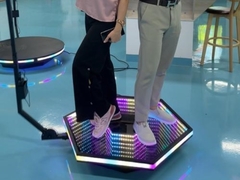 Selfie que gerencie a plataforma automática 360 de Selfie para o banquete de casamento do aniversário