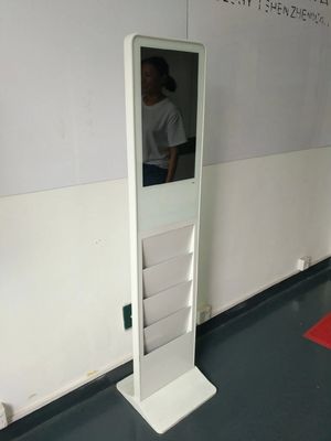 Quiosque de sinalização digital em pé 21.5-65 polegadas Resolução 1920x1080