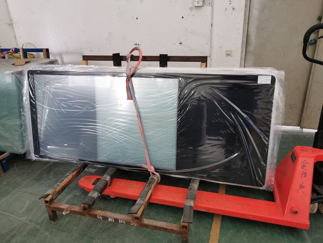 Sinalização digital multi-toque com CPU quad-core, com tempo de resposta ao toque de 6 ms e durabilidade de toque de 50 milhões de vezes, ideal para varejo